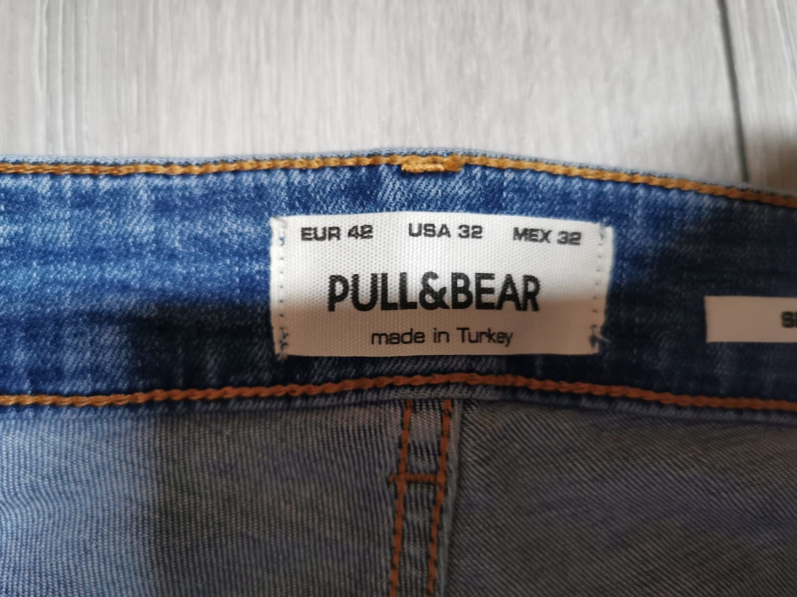 Nowe Jeansy Pull&Bear, spodnie rurki, slimfit, z dziurami