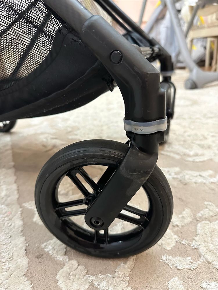 Cybex Melio Carbon