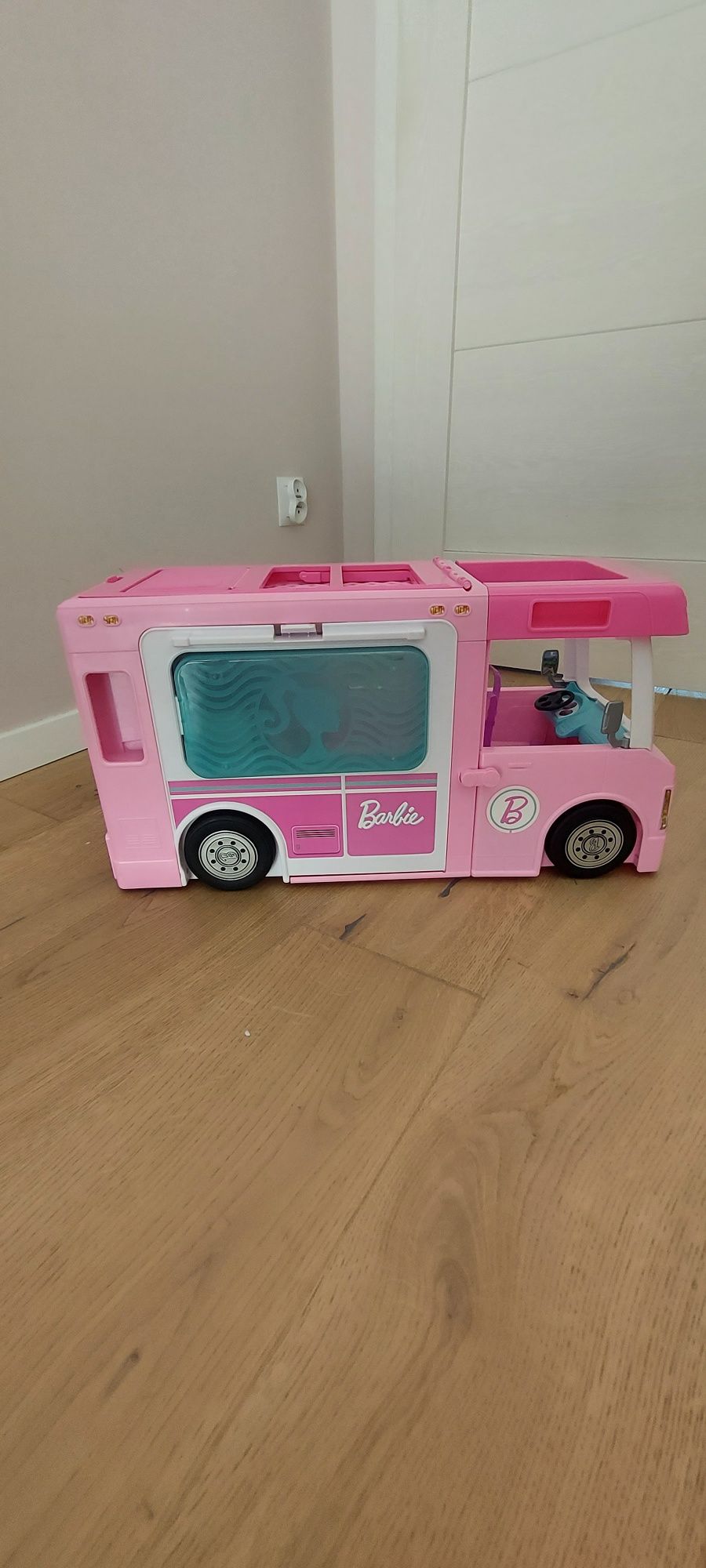 Kamper Barbie 3 w 1 (Samochód, Łódź, domek)