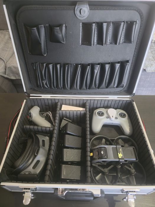 DJI FPV Avata Kit Completo – Mala + Óculos + 2 Comandos + 5 Baterias