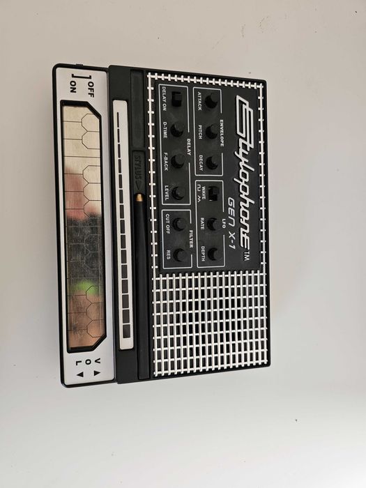 Stylophone gen x-1