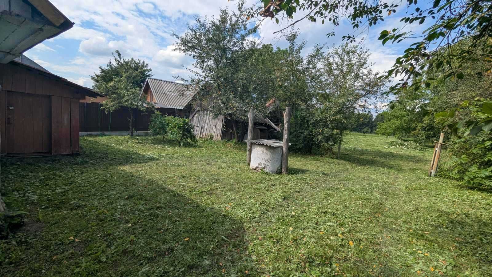 будинок та земельна ділянка 19 сот., с. Великосілки
