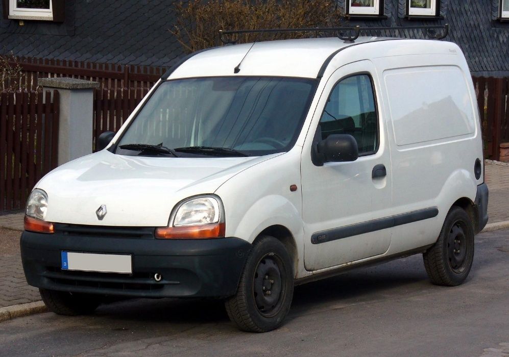 Перевозки грузов Renault Kangoo.