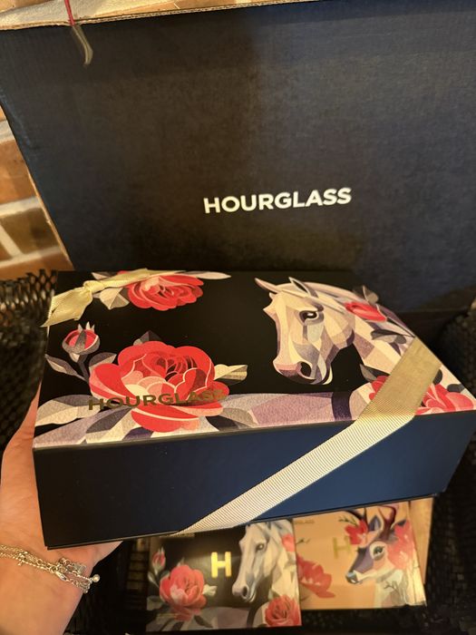 Палетка hourglass кінь horse хайлайтер deer лімітка Аурглас 2025