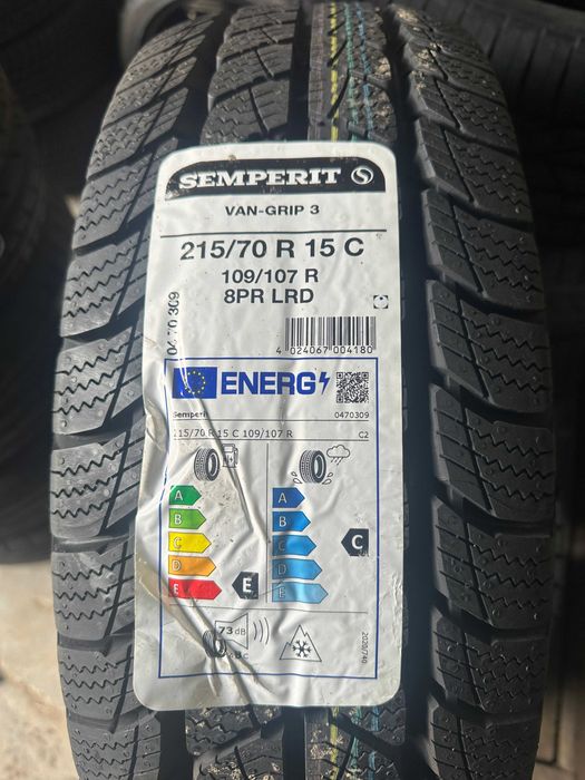 Semperit Van-Grip 3 215/70R15C 109/107R  Komplet Nowe