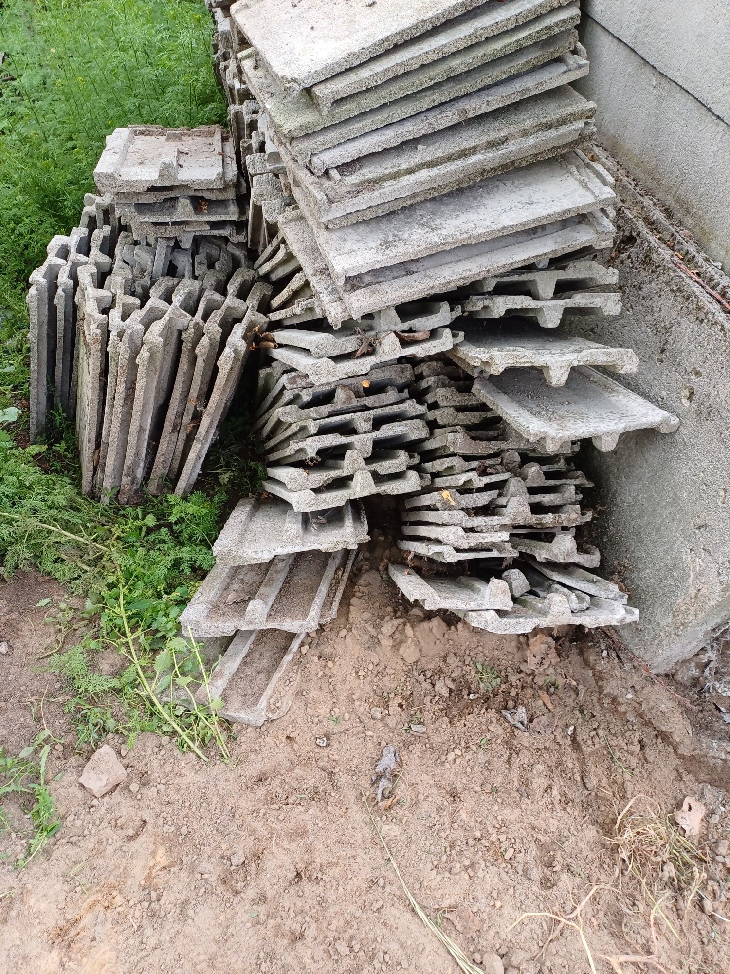 Sprzedam dachówkę