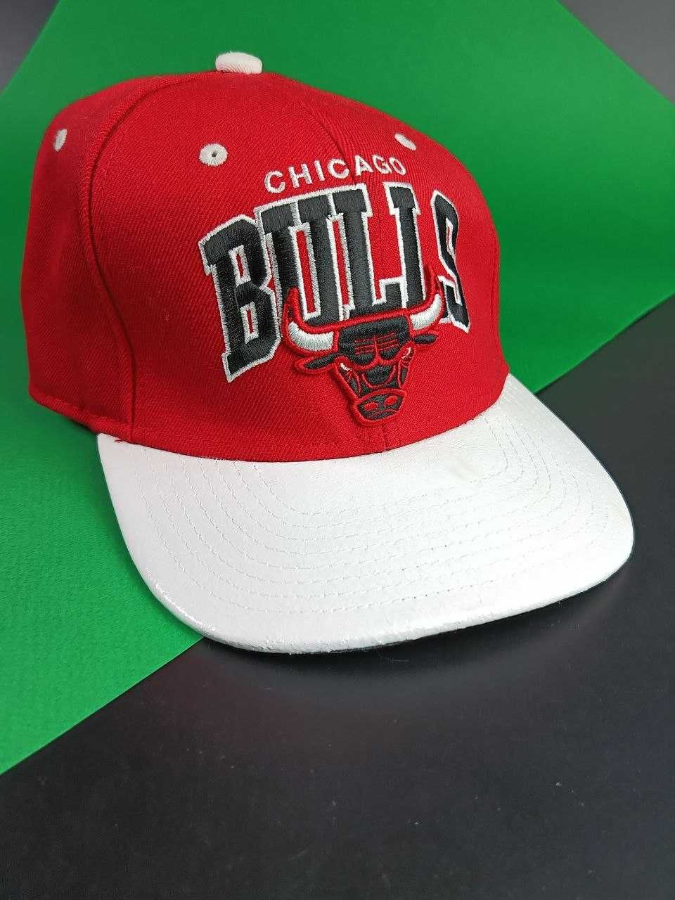 Snapback. Snapback Chicago. Chicago Bulls - кепка. Снепбек