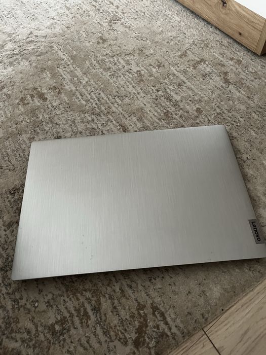 Laptop lenovo ideapad3