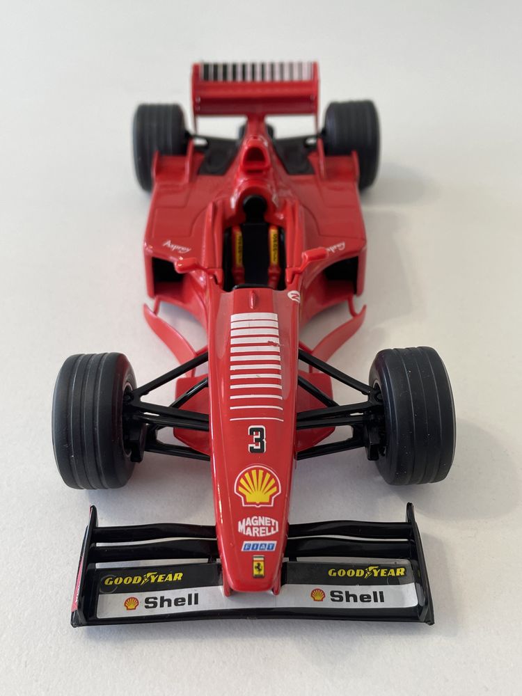 Model F1 Ferrari F300 Schumacher 1/24 Bburago Italy Formuła 1 Bolid