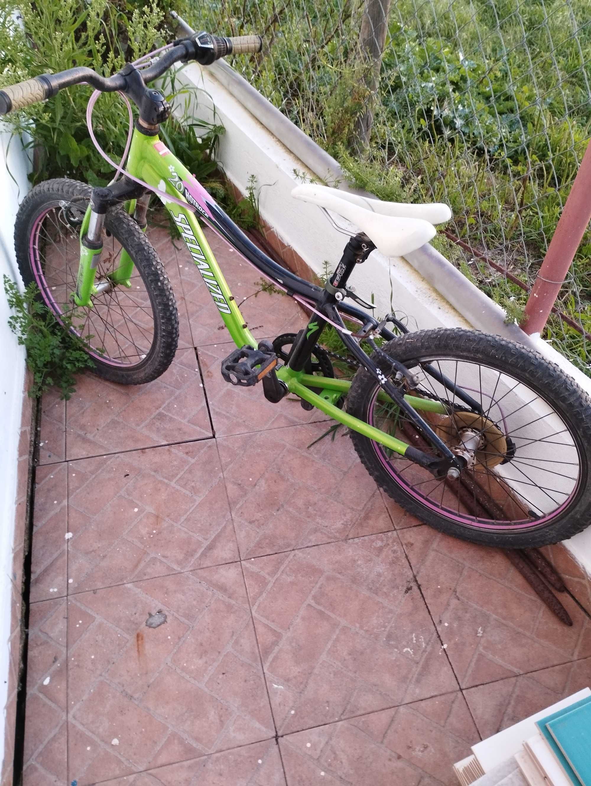 Bicicleta de criança specialized roda 20