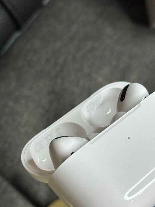 Навушники АірПодс Pro 1:1 (з шумозаглушенням) Чіп Airoha+ чехол