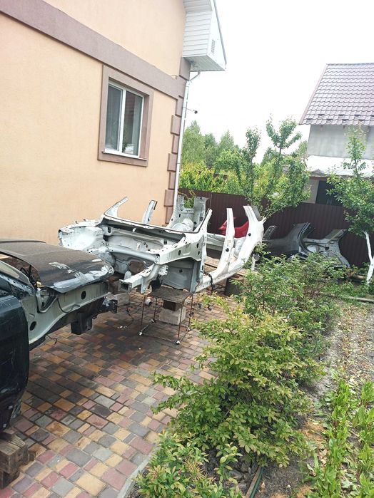 Кузовщина четверть ліва права ford explorer 5