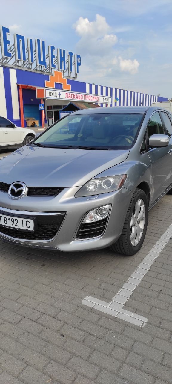 Продам Mazda CX 7 у гарному стані, 2.2 д, 2010 року, повний привід