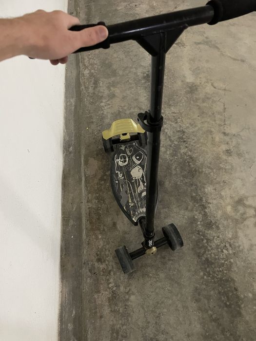 Trotinete Oxelo 4 rodas c/travao