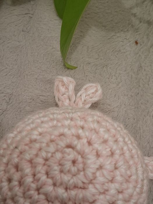 Maskotka wieloryb na szydełku