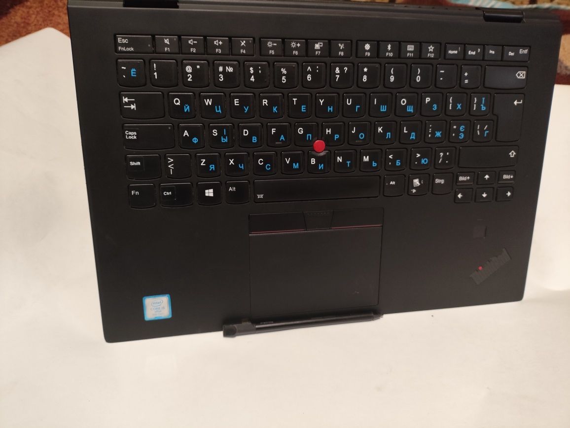 Ноутбук-трансформер Lenovo ThinkPad X1 Yoga G3