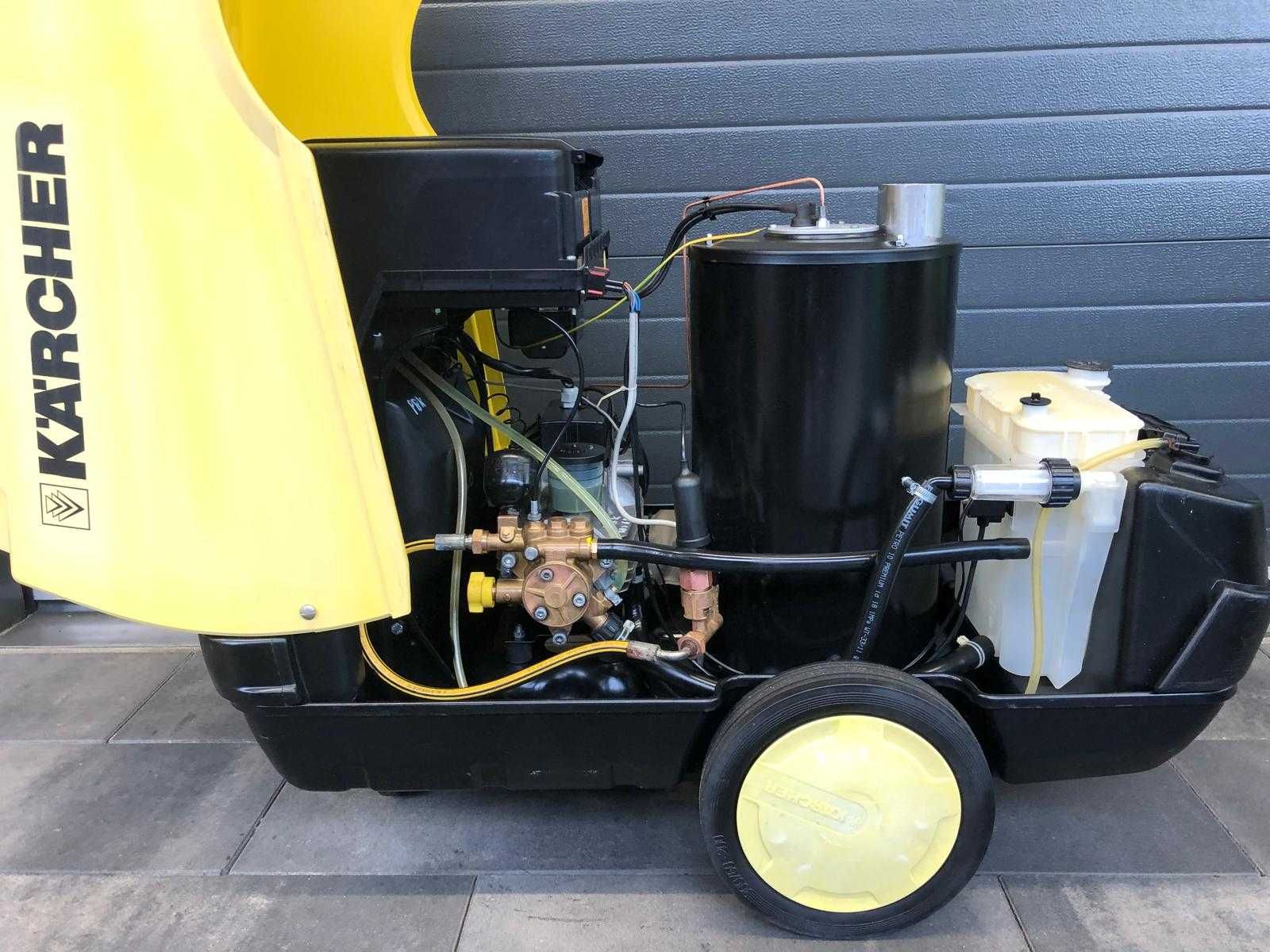 Myjka ciśnieniowa Karcher HDS 695