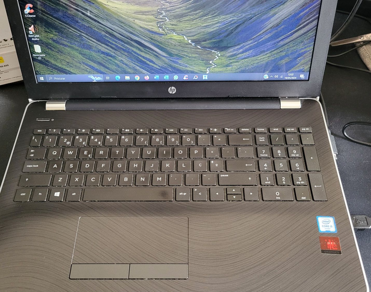 Portátil HP 15-bs003np