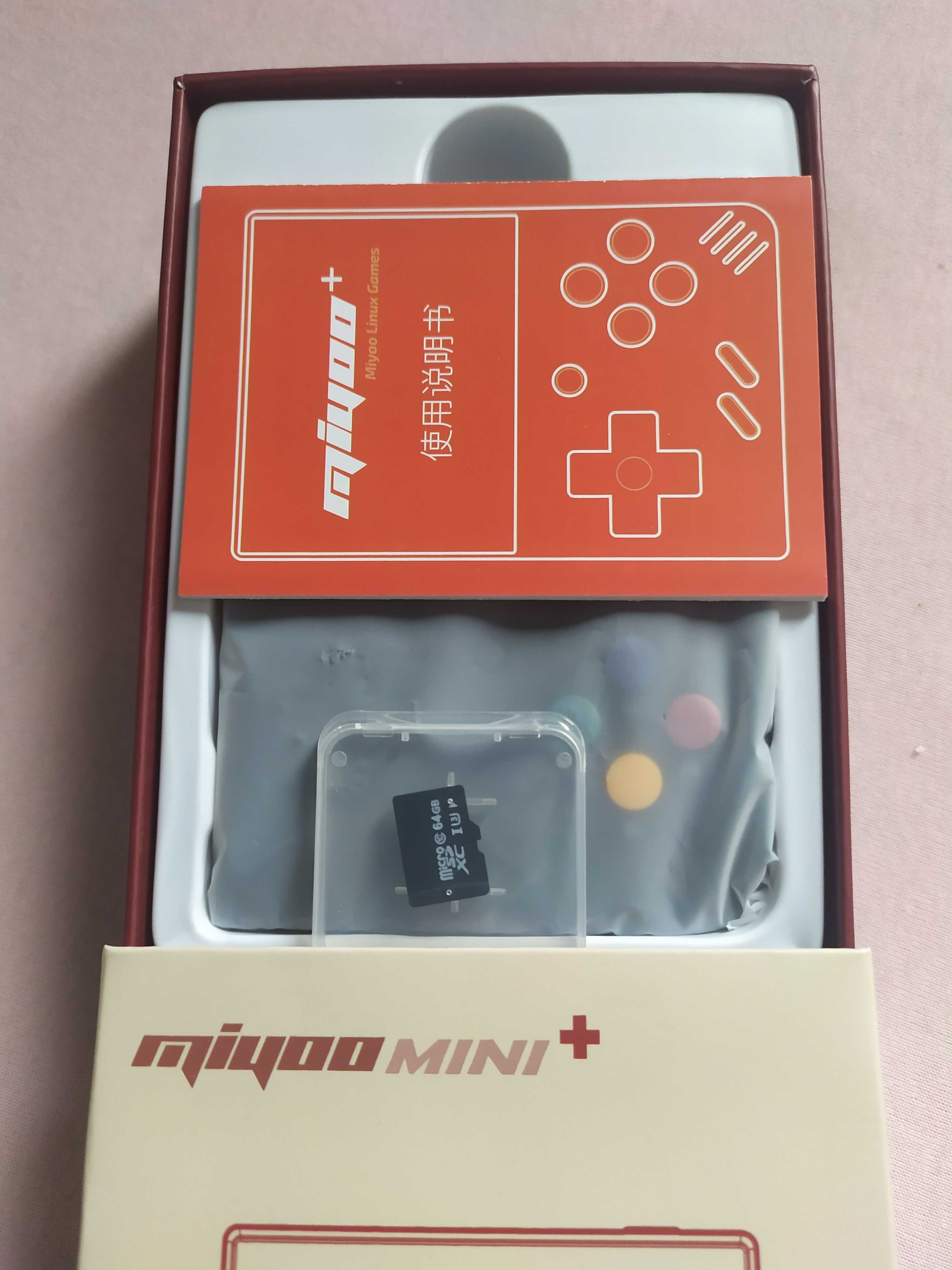 RetroKonsola MIYOO MINI+ PLUS V3 64GB Transparent Black