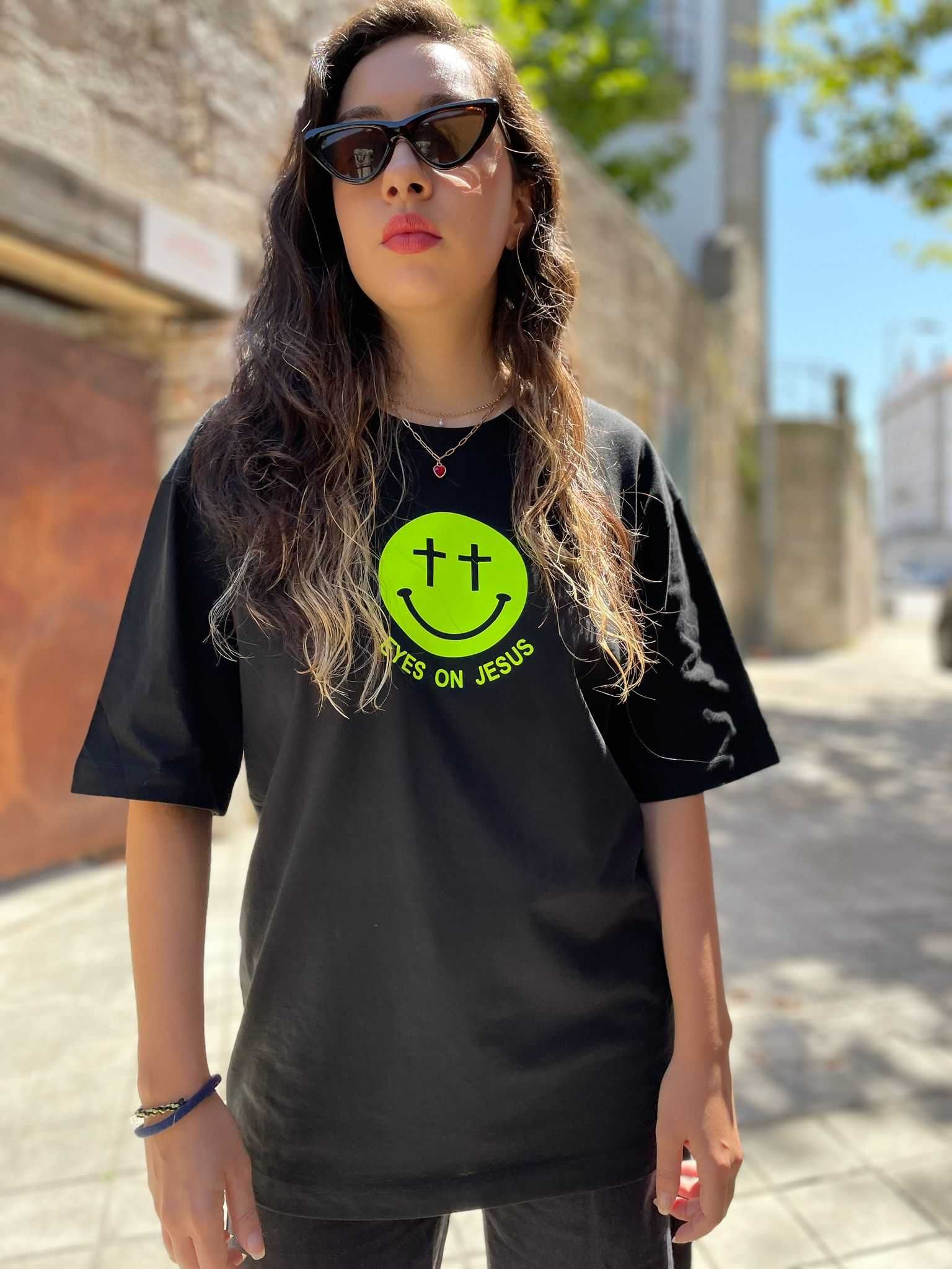 Camiseta Exclusiva personalizadas com a cara de Leão