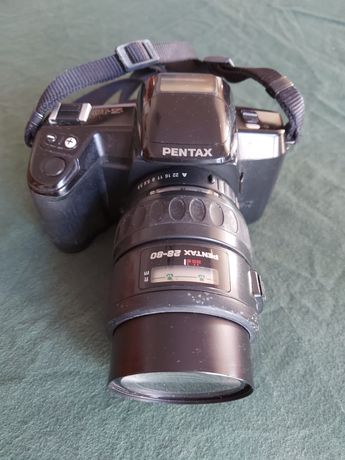Máquina Fotográfica Reflex Pentax Z10 com Obj. 28-80 e Zoom Motorizado