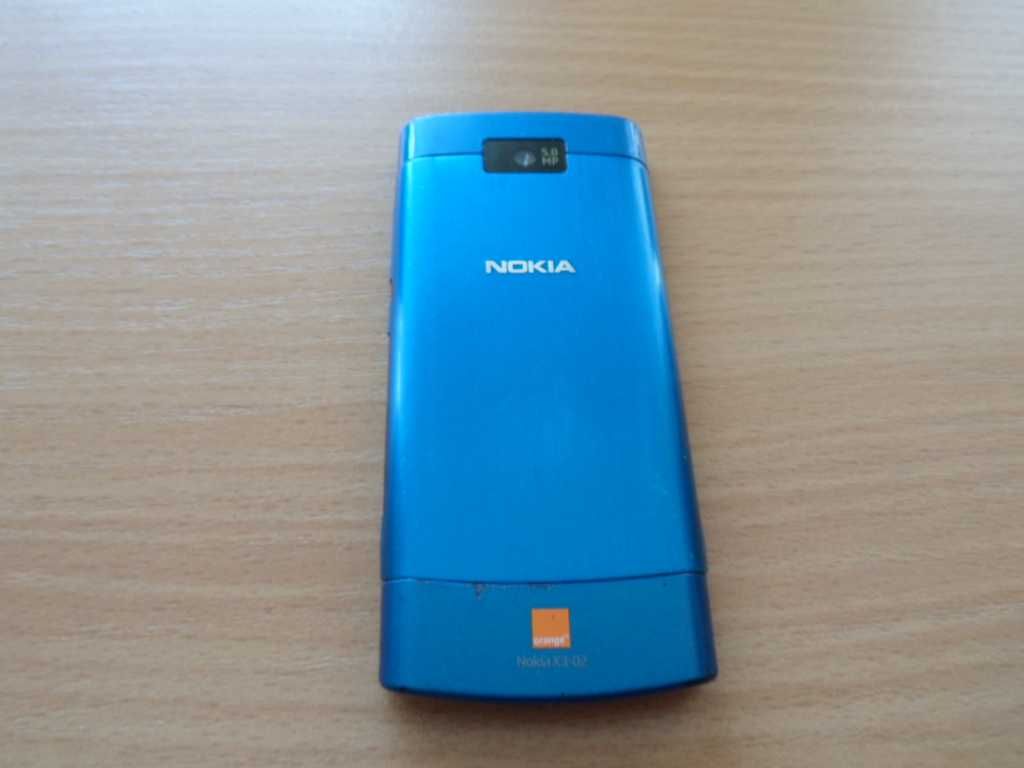 Nokia X 3 uszkodzona.