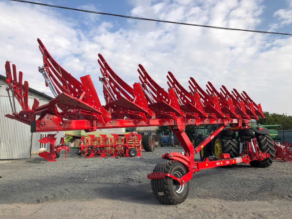 Плуг оборотний Unlu Clasa 8+1 ON LAND (2024)