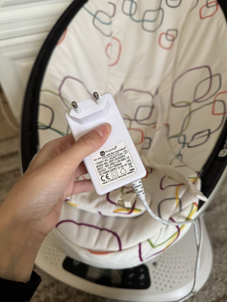Укачивающий центр 4 Moms / Mama roo