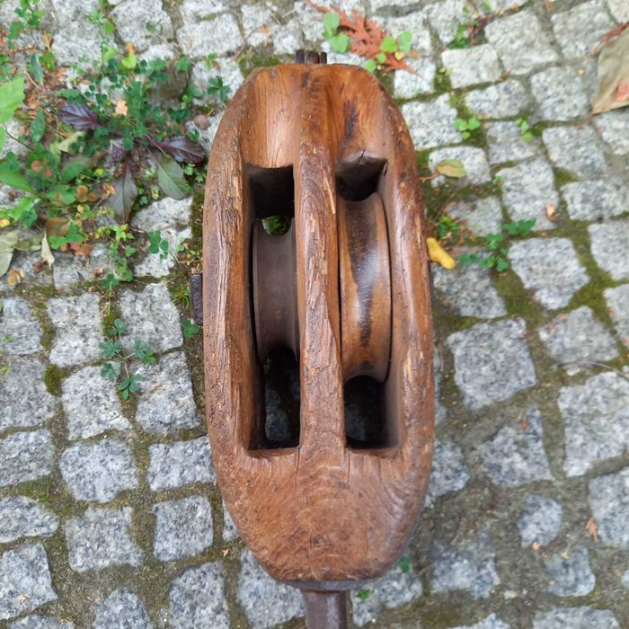 Marynistyka żeglarstwo stary duży blok linowy bloczek żeglarski