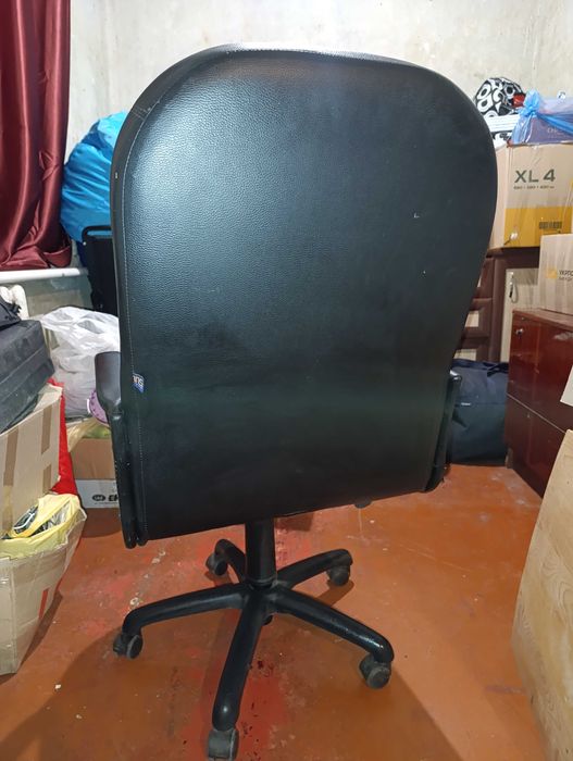 Офисное кресло/Офисное кресло