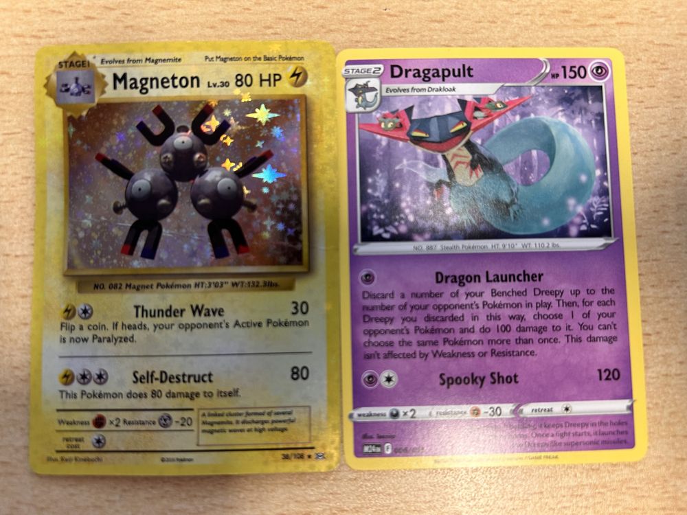 Pokemon karty cards Magneton Dragapult