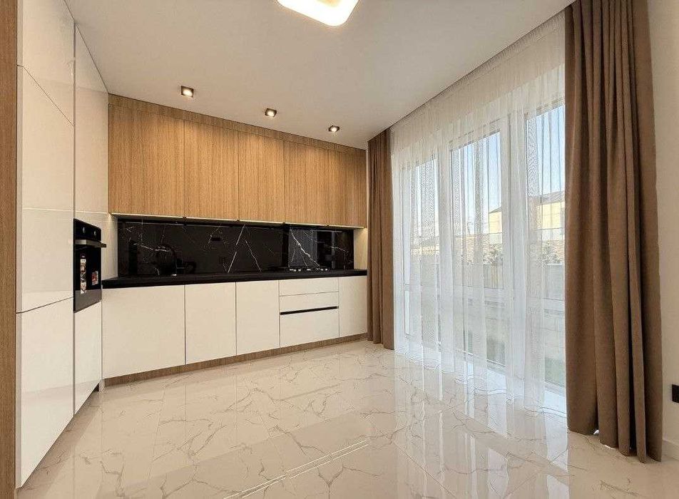 2-Кімнатна «На Щасливому» з Ремонтом! Зручний 2-й поверх!