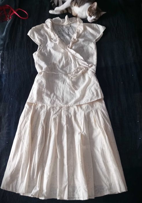 Conjunto de saia e blusa (novo com etiquetas)