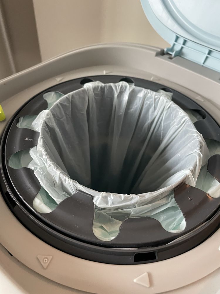 Deposito para frladas , anti cheiro, TOMMEE TIPPEE azul + 9 recargas