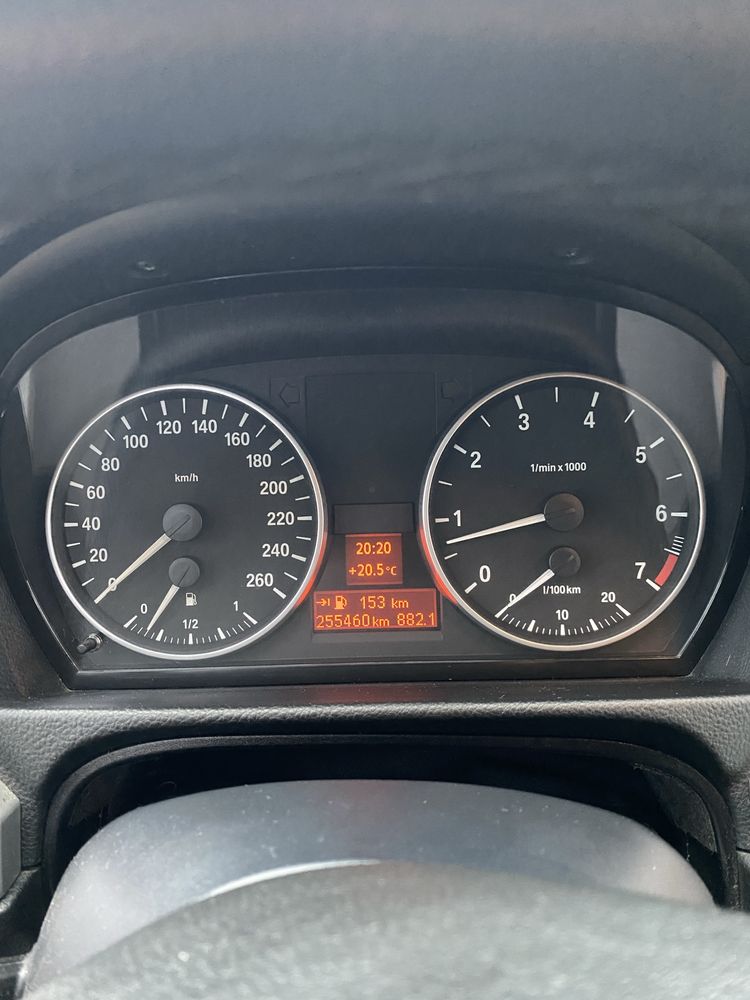 BMW E90 2006 р. 2.0 бензин