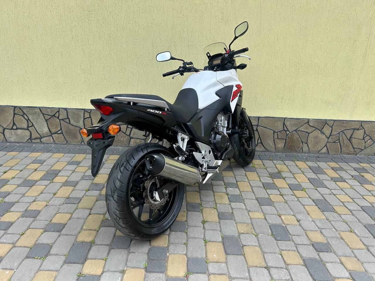 Honda cb 400x 2013