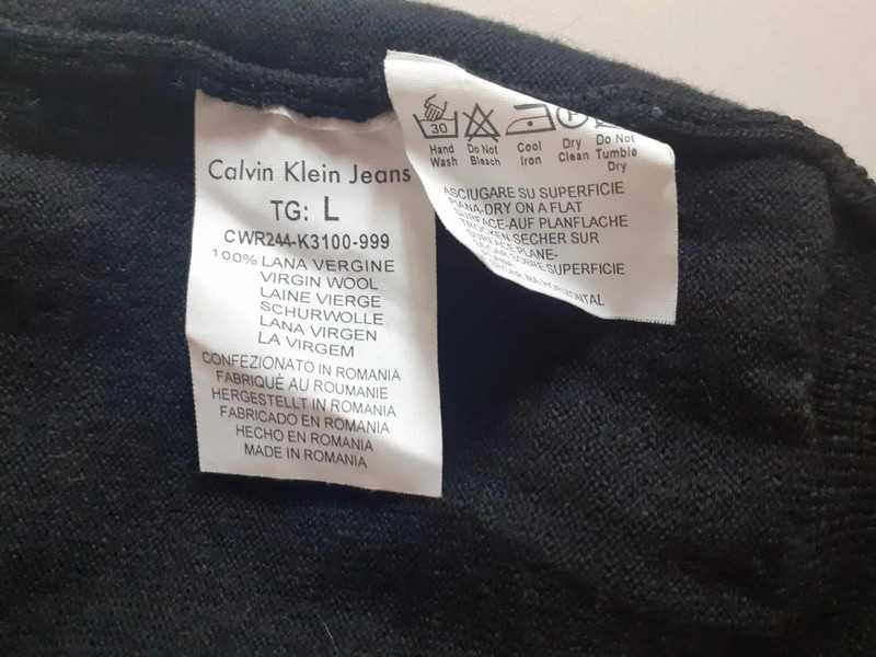 czarny wełniany sweter Calvin Klein