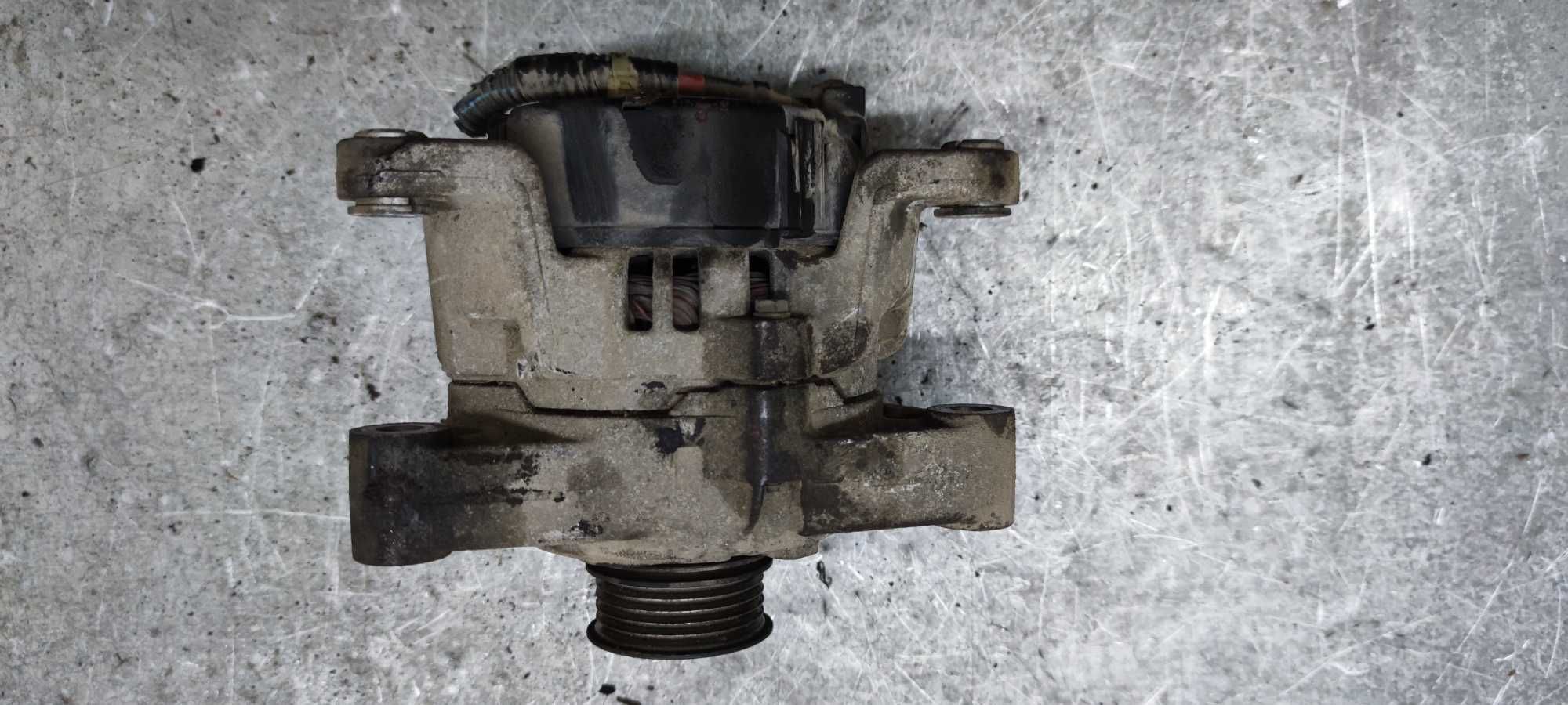 Opel Corsa B 1.0 12V Alternator