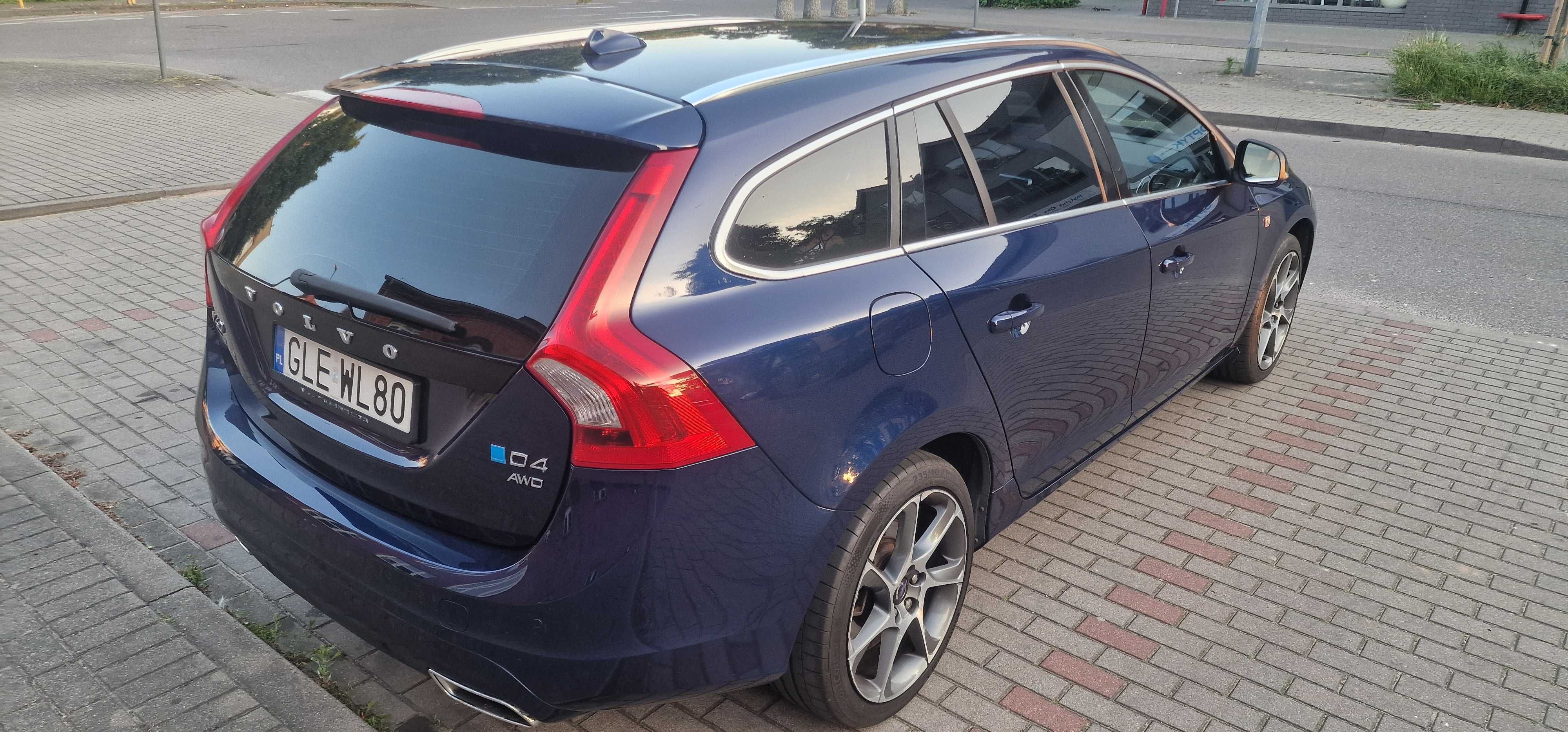 Volvo V60 2.4 D4 AWD Ocean Race POLESTAR 215kM SALON POLSKA