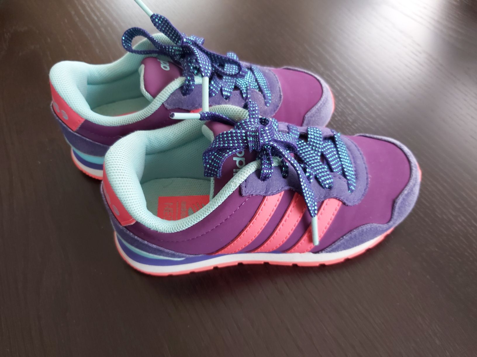 Buty Adidas Neo roz.28