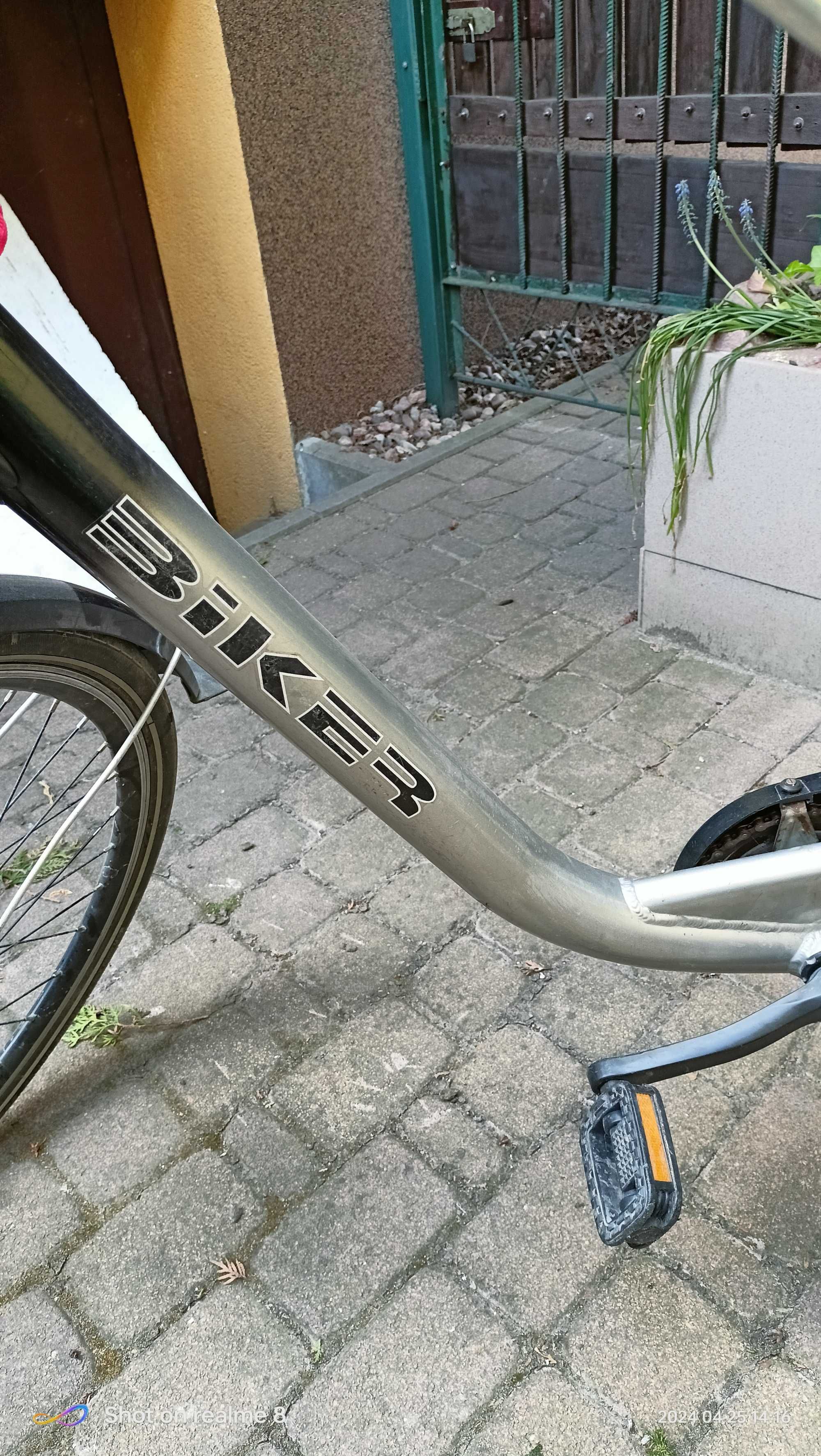 Rower damski 28 Biker rama aluminiowa 7 biegów