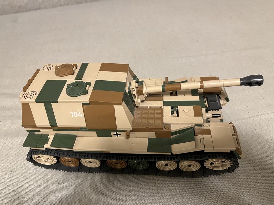 Kobi czołgi za wszystkie razem 450 zl