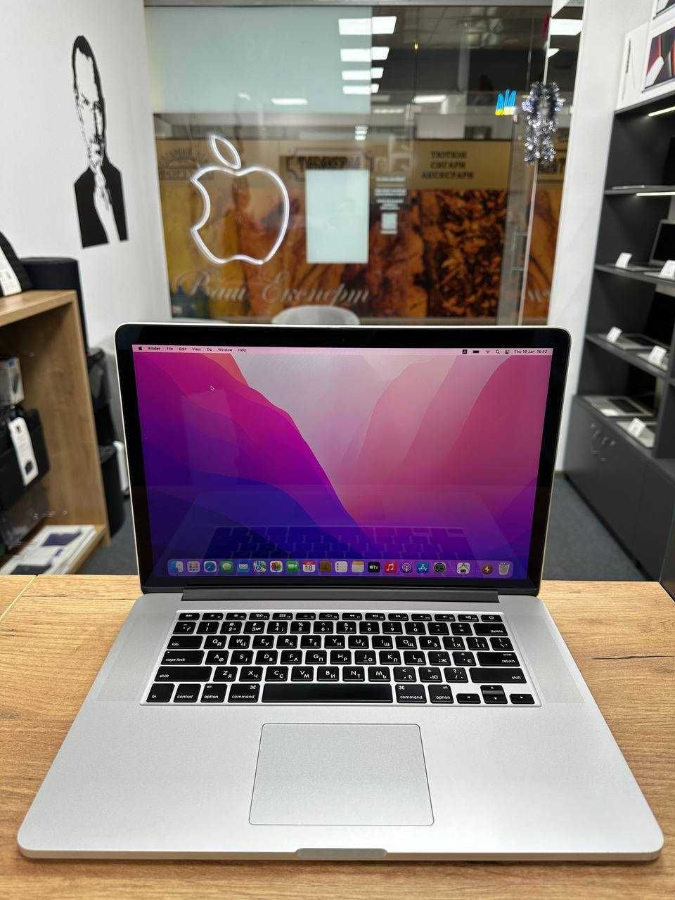 MacBook Pro 15 2015 Макбук 3 цикли R9|I7|16|512 Стан ідеалу! Гарантія!