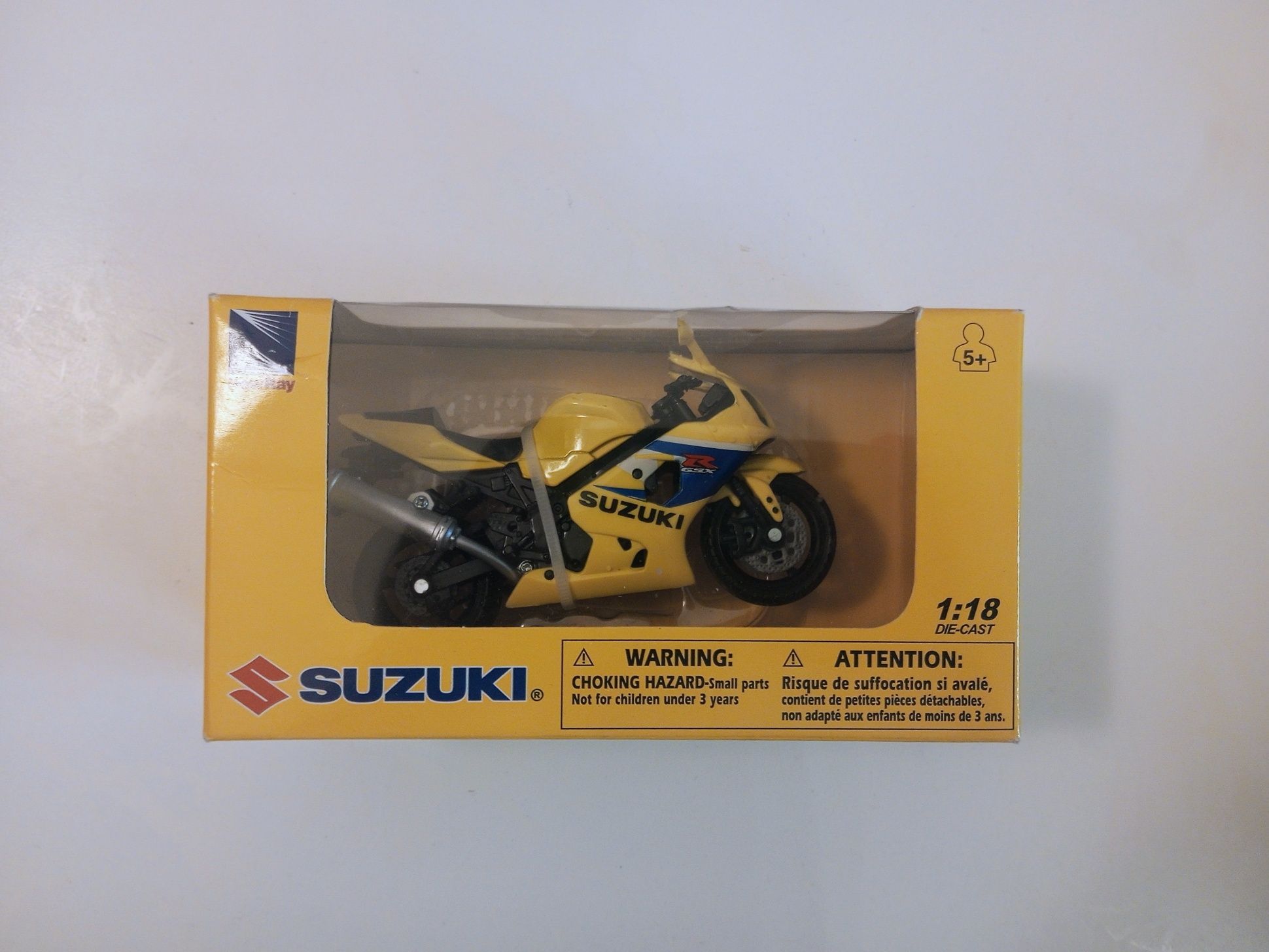 Suzuki 1:18 motocykl miniatura