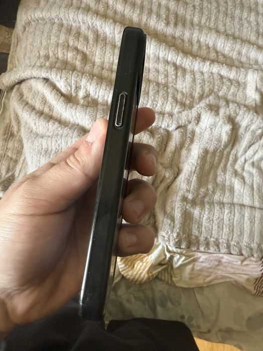 Айфон 13 256гб з белгії