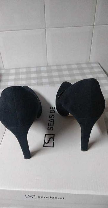 Sapatos de senhora novos n.36