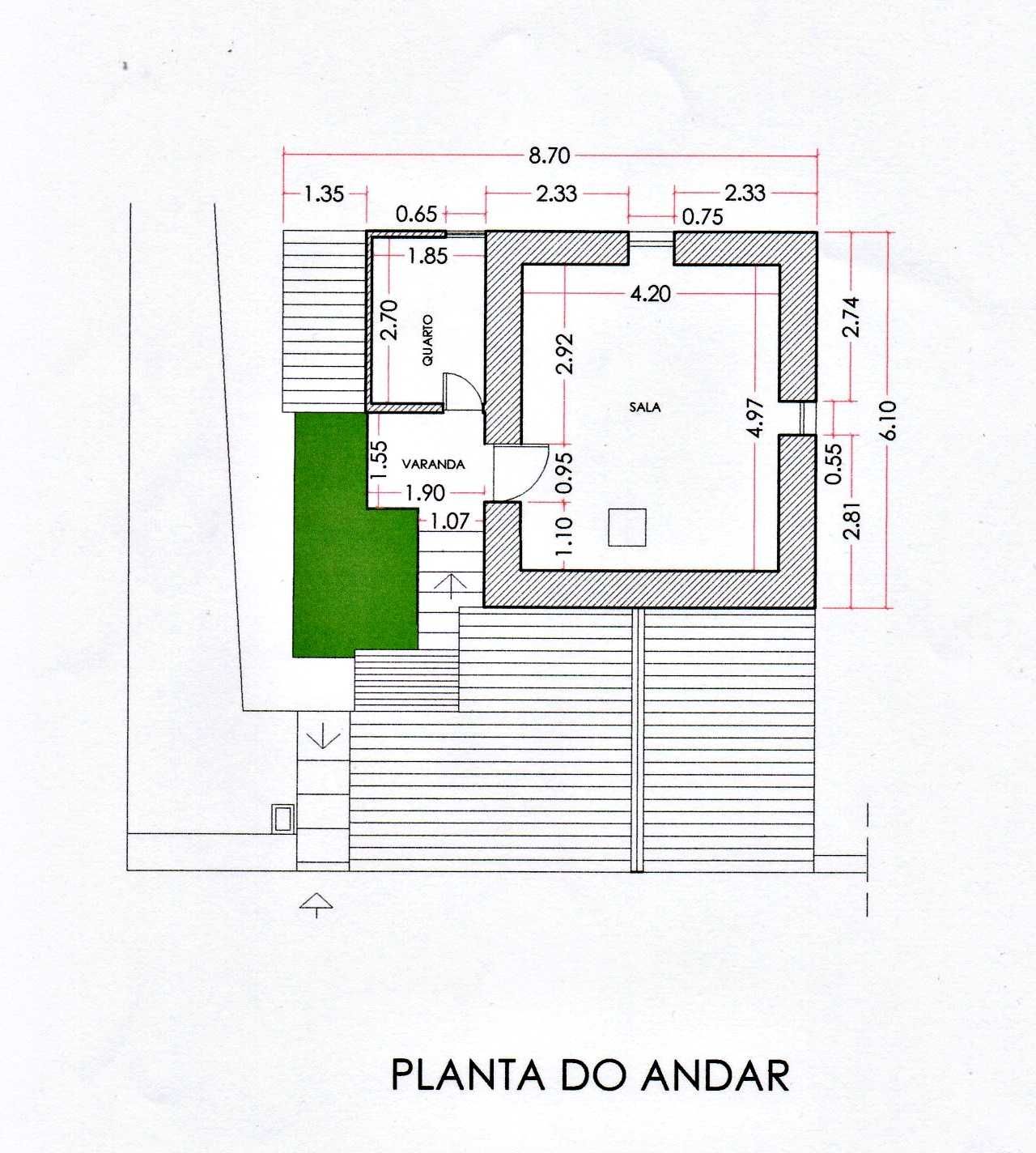 Terreno com casa sobrada