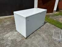 Używana zamrażarka skrzyniowa HAIER HCE429F 141x84.5x74.5cm
