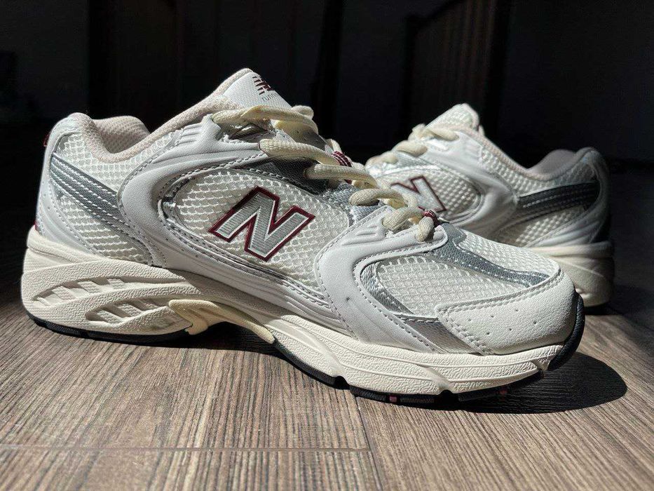 New Balance 530 burgundy