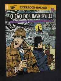Livro BD Sherlock Holmes O Cão dos Baskervilles A. Conan Doyle